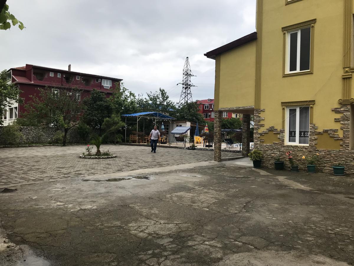 Гостевой дом Квариати Гранд Гонио Экстерьер фото